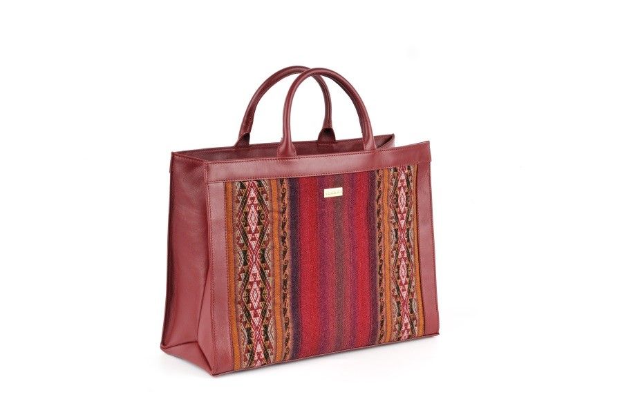 Tsuru, un bolso exclusivo y con valores, el regalo ideal de Navidad